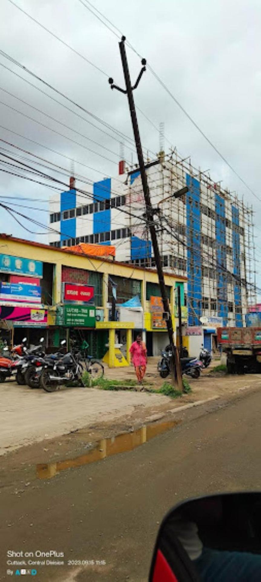 Hotel New Jasmine,Cuttack Buitenkant foto